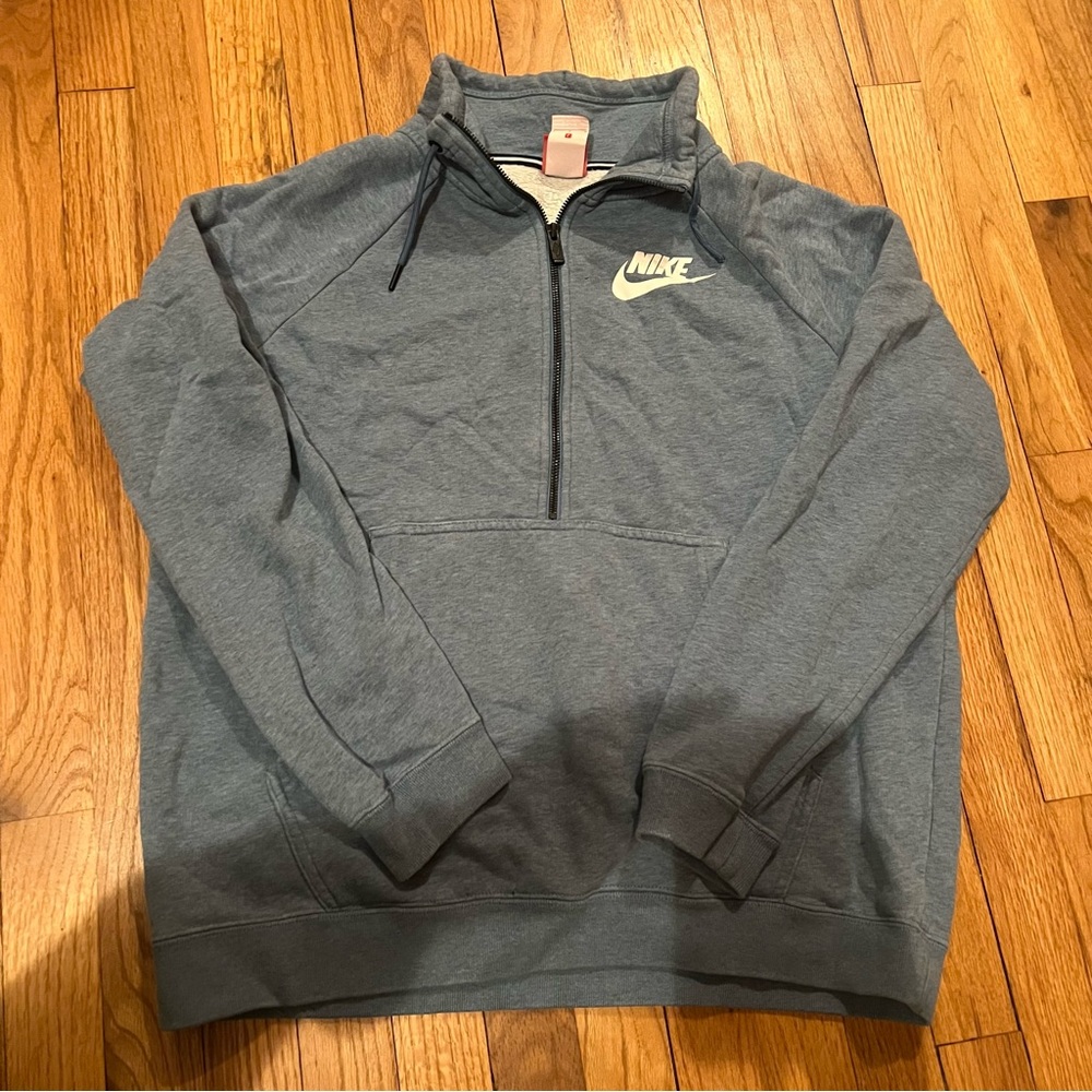 Nike sweatshirt